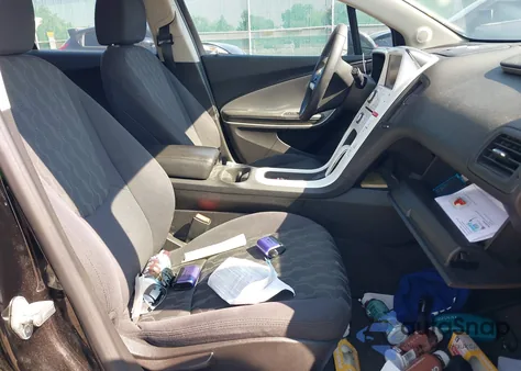 2013 Chevrolet Volt из США, поврежденный, VIN 1G1RA6E47DU134305